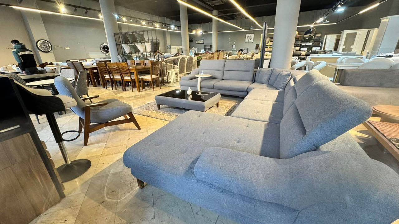 ‏Erbil Galler - أربيل گەلەری 🛋️✨

‏Sofa that brings comfort and elegance to your home 🤍

‏‎ بۆ ئارامی و جوانی ناو ماڵەکەت
‏‎تجمع بين الراحة والأناقة

‏Modern design, soft comfort, perfect for everyday living.

‏‎📍 ڕێگای کۆیە– بەرامبەر بیناکانی پڵەس لایف، هەولێر
📞 *********** | ***********

‏#Fyp #Erbil #Mobiliya #Furniture أربيل, العراق
