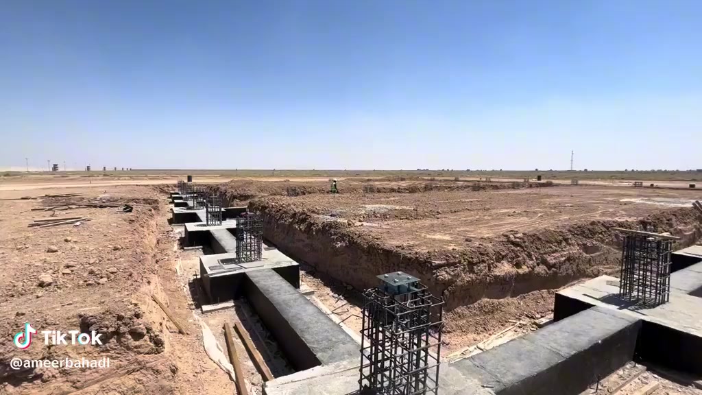 تبني بيت أحلامك؟
خلّي التنفيذ علينا 🏗️
مكتب العتبي للمقاولات العامة
خبرة في بناء الدور السكنية وكافة الأعمال المدنية من الأساس إلى التسليم الكامل

مكتب *********** .1
مكتب *********** .2
