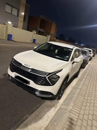 كيا سبورتج هايبرد ٢٠٢٣  حادثه موضح بالصور وصار بيه تبديل بالعراق قبغ ا...