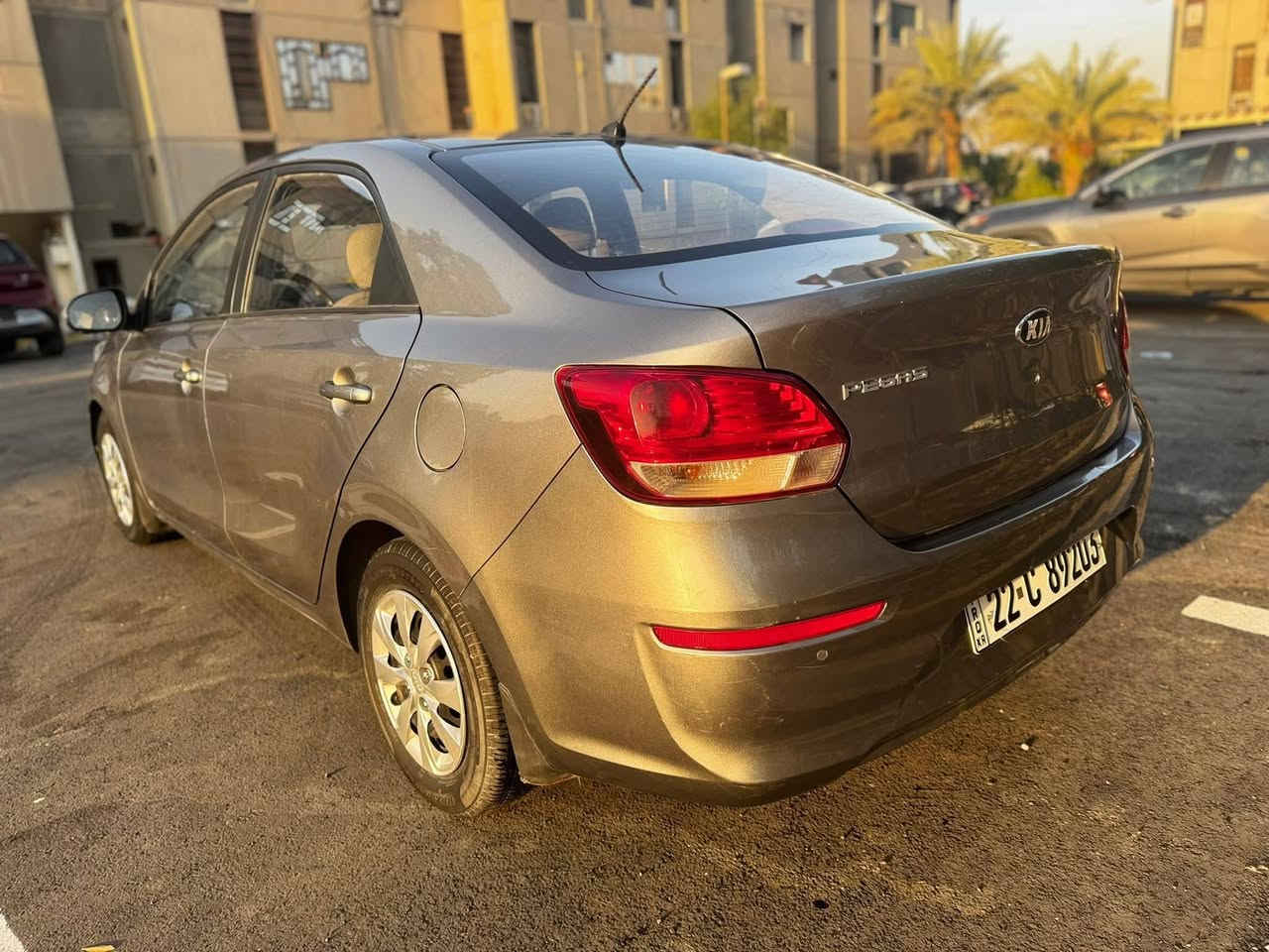 سلام عليكم  كيا بيجاس 2021 ماشية 65 الف خليجي كروز سرعه بيها بس جاملغ بارد باقي مكفول سعر 105 وبيها مجال بسيط مكان متواجد دولعي حي جهاد للاستفسار  ***********
