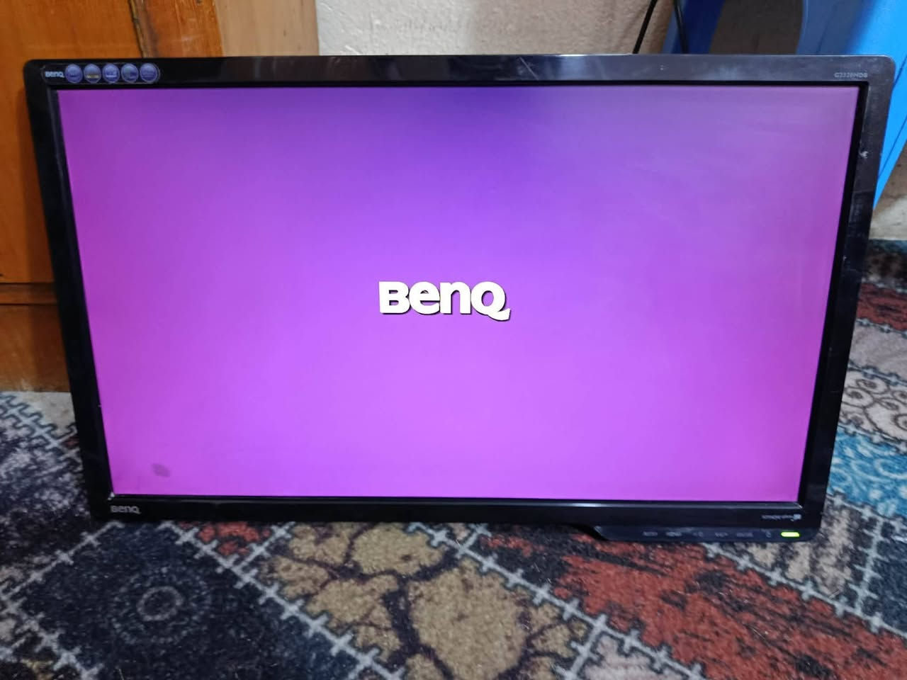 شاشه كامرات للبيع للاستفسار ***********
عنوان بابل شارع 60 قرب كراج الموحد

#السعر 30الف
