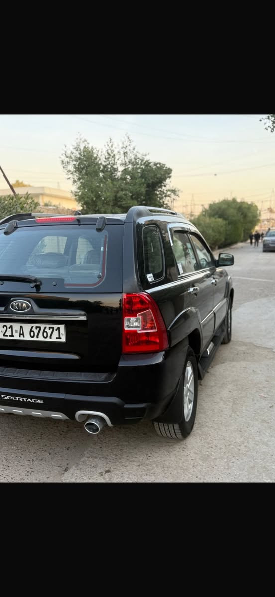 للبيع كيا سبورتج موديل ٢٠٠٩
رقم سليمانيه باسمي 
كفاله عامه من الصبغ والضربه
محرك ٢٠٠٠خليجيه
***********
