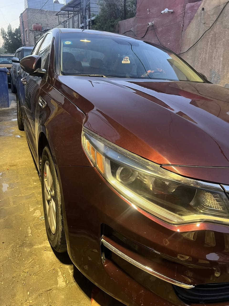 كيا أوباما موديل 2016 كرزي
مكينه 2400
حادثها جاملغ وبنيد بدون لغد ولا شاصي 
سياره ماشيه 128 الف 
بكان سياره بغداد مدينه الصدر 
سعر 120 
رقم الهاتف ***********
