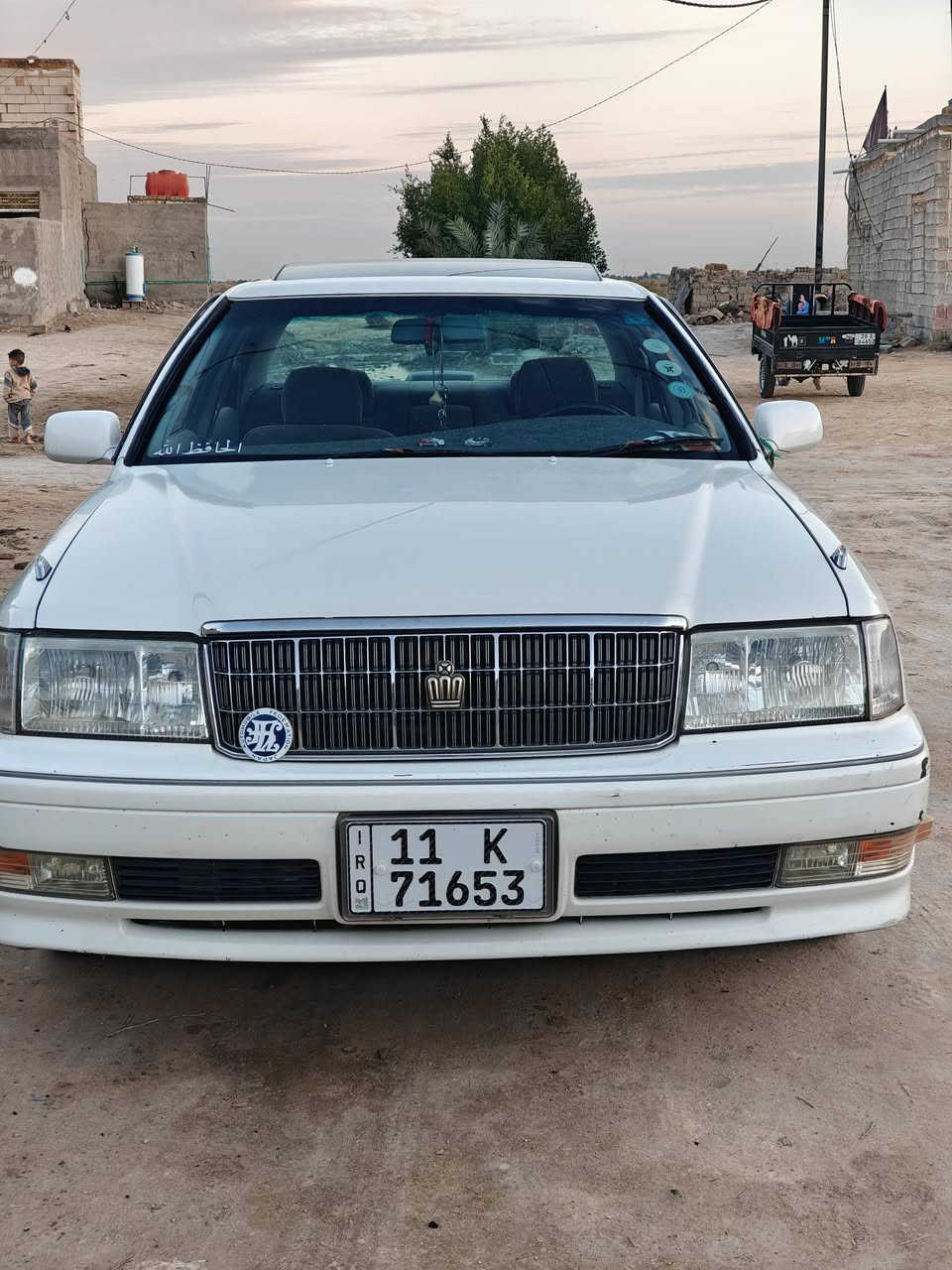 السلام عليكم راس ثور البيع مديل 1995 بيه قماره او بيه طخه بل جاملغ شرط مكينه او كير او حداديه او تخم تاير السياره بسمي سنويه ال 2030  مشروع وطني المكان نجف ناحيه القادسية الشراي يتصل علا رقم ***********
