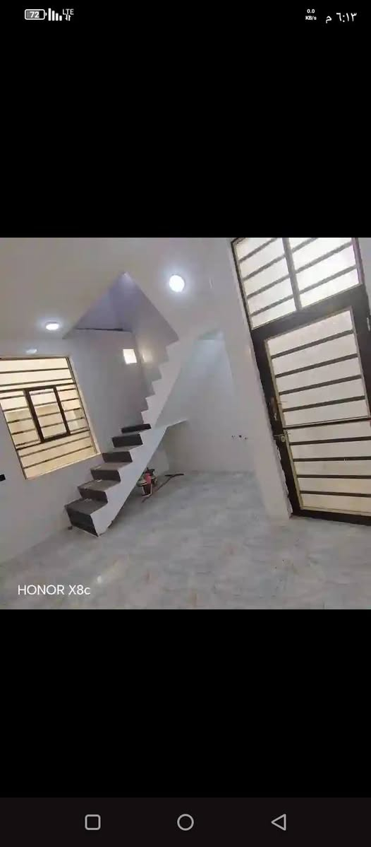 🏡دار للبيع🏡
المساحة: 50 متر مربع
✅ #طابو_زراعي_سند_25_أقرار_محكمه
السعر: 22 مليون  (مع المجال)
الموقع: النجف شارع الصب عمود 335 #ألخط_ألاول

مواصفات البناء:
غرفة/ صالة معزولة/مطبخ معزول/ صحيات خارجية مكشوفة
بناء مرتب (أساس + سقف كونكريت + طابوك)
أرضية بورسلين أبو الـ 60

الخدمات:#بعد_عن_سوق_100م
ماء كهرباء مدارس سوق تبليط مولد

للاستفسار والاتصال:
***********
