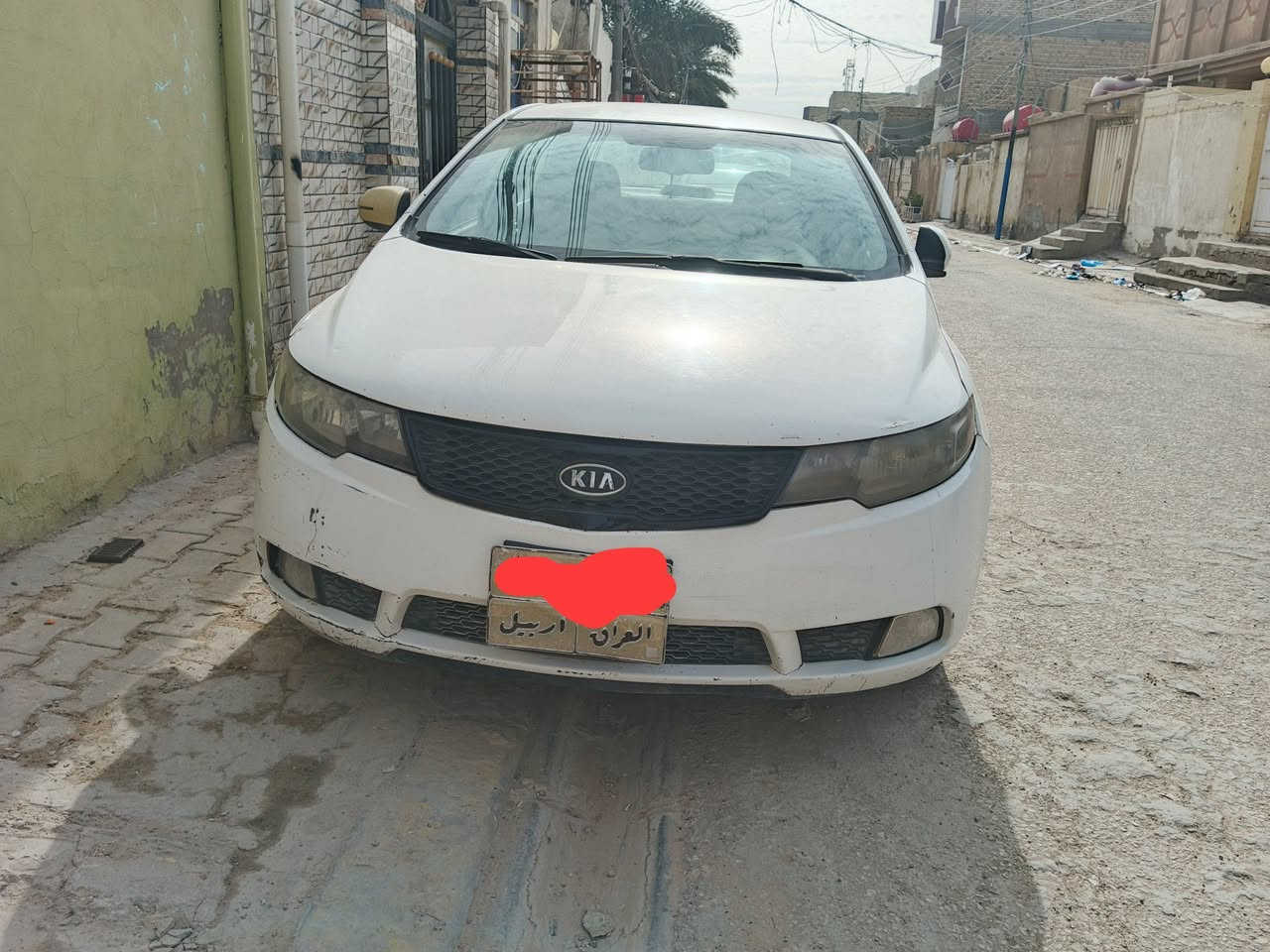 السلام عليكم سيراتو ٢٠١٣ مكفوله من الحادث فقط صبغ قليل مكينه ١٦٠٠ المرغوب المالك متوفي وعندة وكيل يسوي وكاله السعر ٧٥ عنواني نجف و بكربلاء للستفسار ***********
