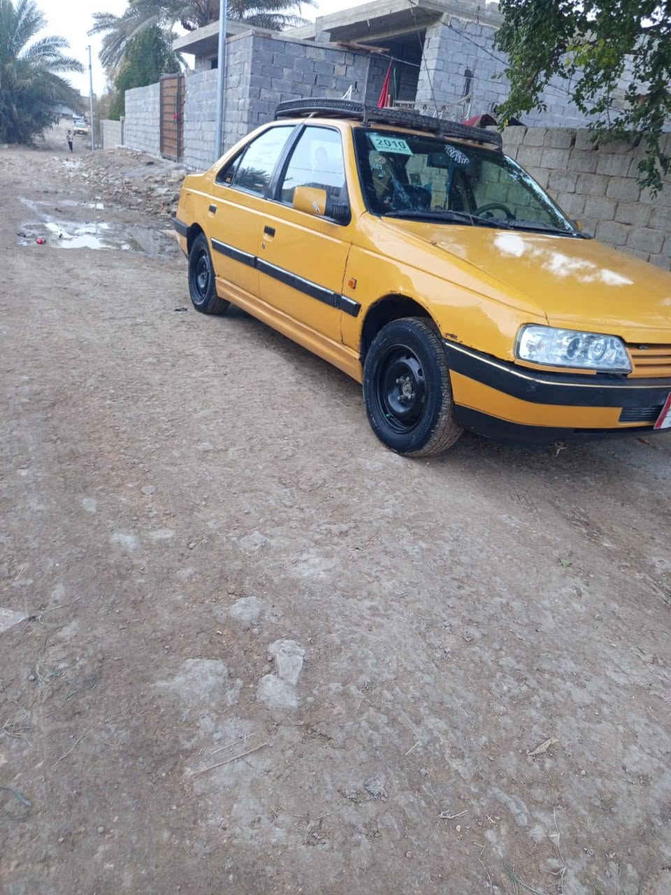 سلام عليكم بيجو 405 موديل 10 جاهز مكينه كير حدادديه تخم تاير كفاله داخل بيجي بيها مكانات صبغ بدون ضربه رقم دولي باقي بس عل استلام مصفره هيئه وغرامات مكان السيارة بابل لاستفسار عل الرقم ***********
