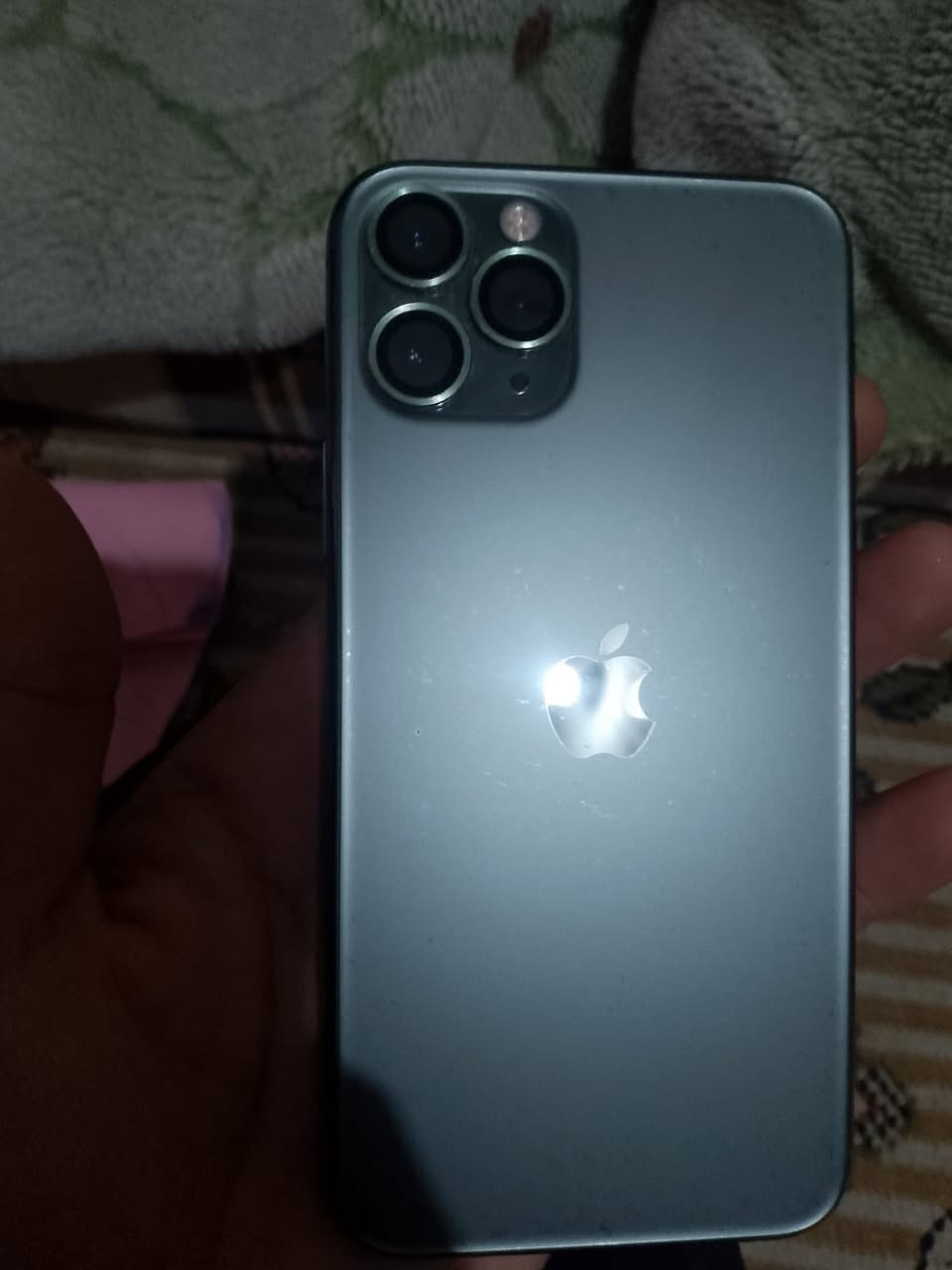 سلام عليكم ايفون11برو  للبيع بلادي بطاريه 68 ذاكره٦٤ سعر ٣٠٠ وبي مجال موجود خاص رقمي ***********
