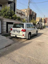 وبركاته  للبيع تيوتا لاندكروز موديل 2012 فطيم فول مواصفات   السيارة مك...