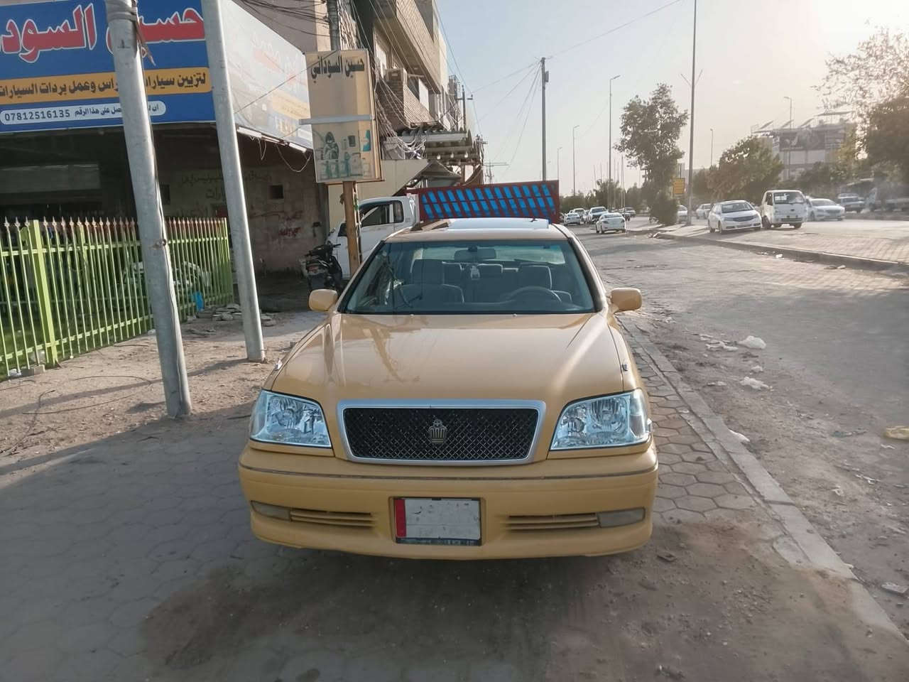 السلام عليكم
ملكه البيع كص قماره 
تخم تاير  حداديه جديده
فتحه قماره
 كهربايات جديده 
كرستال اصل  
3دكم  
رقم بصره
مكينه في في تي  السعر ب85وبيه مجال  
باقي التفاصيل  اتصل وبيك خير وتدلل الرقم ***********

