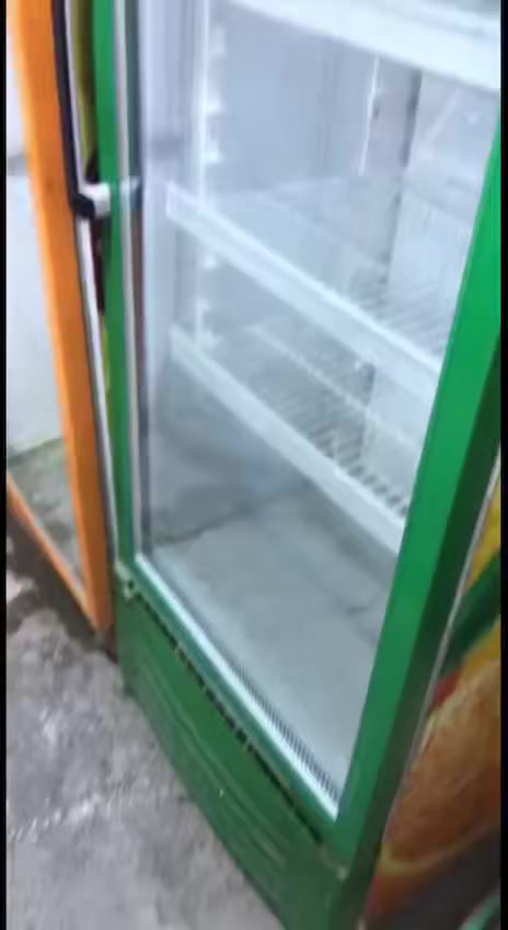 اغراض محل كامله
اغراض محل كامله
ثلاجتين الخضره ب ١٧٥الف
البرتقاليه ٢٠٠
سلتين جبوسه ب ١٥الف الوحده
ميزان ب ١٥ الف شغال
مجمده ب ١٢٥ الف
رفوف عدد ٢٢ الواحد ب ٣ الاف اذا مهتم للشراء اتصل ع رقم
***********
 
‭+٩٦٤ ٧٥١ ٨٥٨ ١٦٦٤‬
