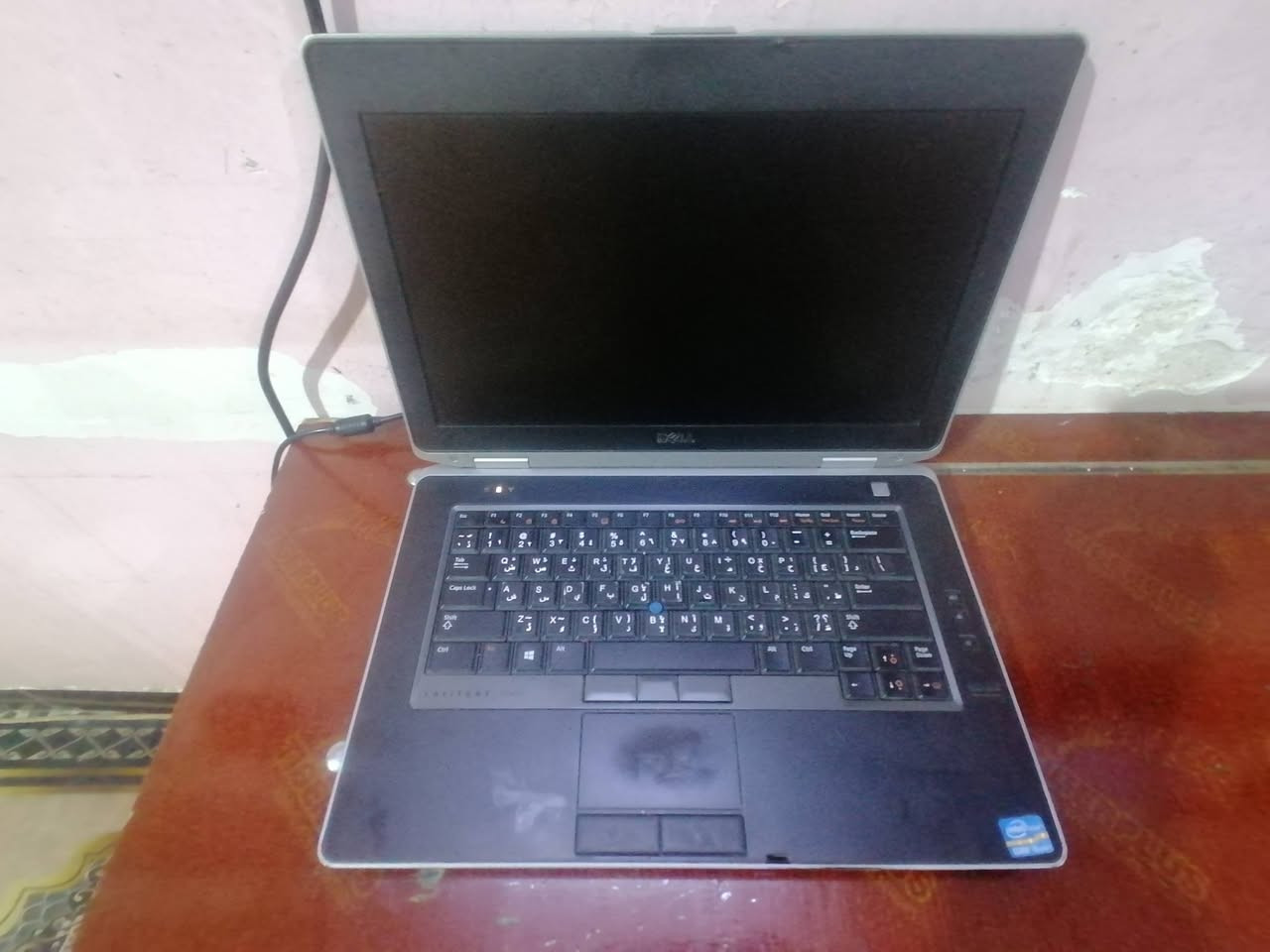 لابتوب نضيف بنضافه 85٪للبيع الملحقات ١حقيبه+شاحنه
المواصفات 

١/انتل كور5i

2/الجيل الرابع 

الذاكره العشوائيه 6كيكا 

الهارد 256ssd

سريع وممتاز في التصفح 

حجم الشاشه ١٤،٥

كيبورد ضوئي عربي /انكليزي

السعر 125وبي مجال حك الجيه 

واتساب: ***********
ادمن وافق 🌹
