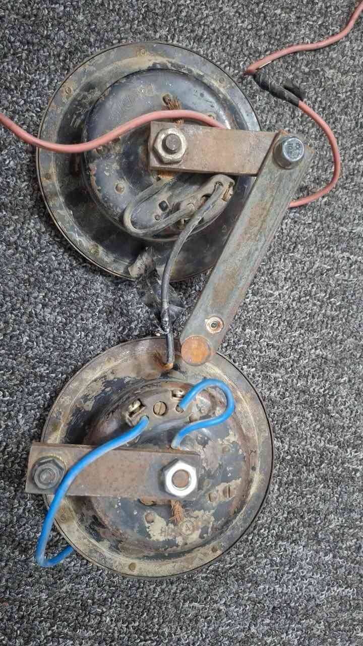 سلام وعليكم هورنات عنجه المانيات كلشي مابيهن تجاري ب ٨٠٠ الشاراي يراسلني


**إذا كنت صاحب هذا الإعلان وتريد حذفه لأي سبب، رجاءا أرسل رسالة إلى الدعم الفني**