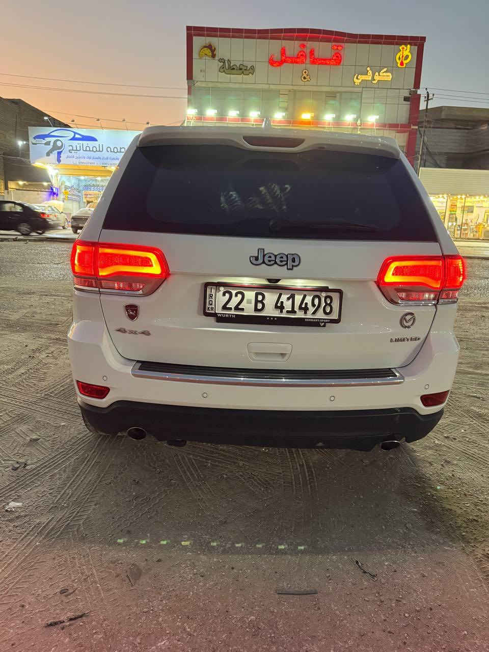 جيب موديل ١٩ لميتد بلاس خليجي 

كفاله سياره من صبغ ولبارد ولتبديل ماشيه ٨٢ كيلو
بانروما ٣ شاشات  تشغيل عن بعد كشنات حار بارد وجلد 
جنطه كهرباء وموصفات الجيب المعروفه رقم شمالي باسمي
مكانها النجف عارضها ب ٢٩٥ وبيها مجال 
***********
