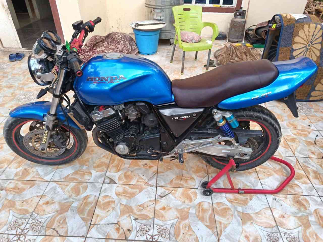 السلام عليكم سيبي فور جيل اول ١٦ولف
السعر واحد وستميه مكاني كربلاء طويريج ***********
