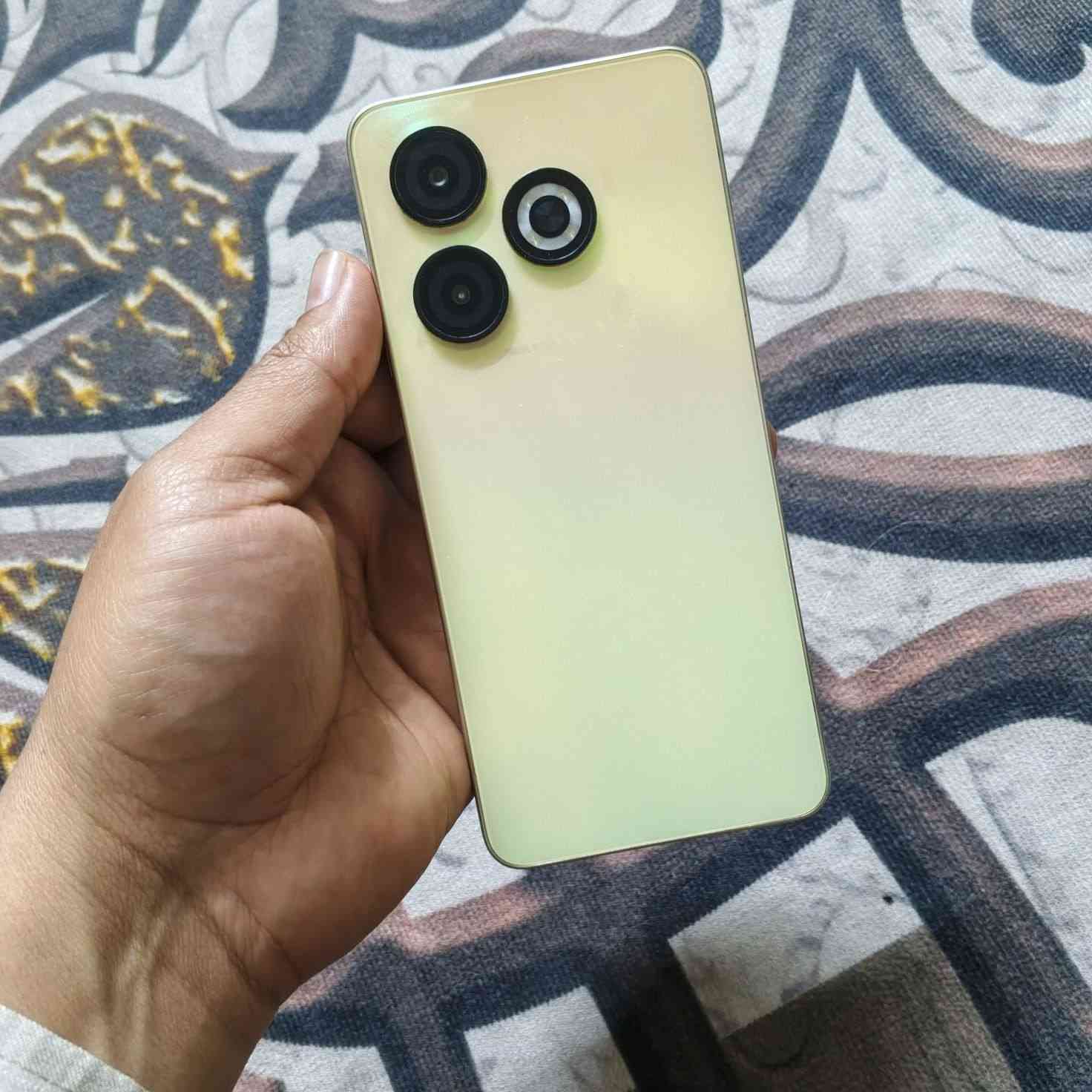 ***********واتساب
السلام عليكم عندي جهاز أنفنكس سمارت 8ذاكرته 64جهاز نظيف أخو الجديد سعره80العنوان بغداد الحريه الثانية
