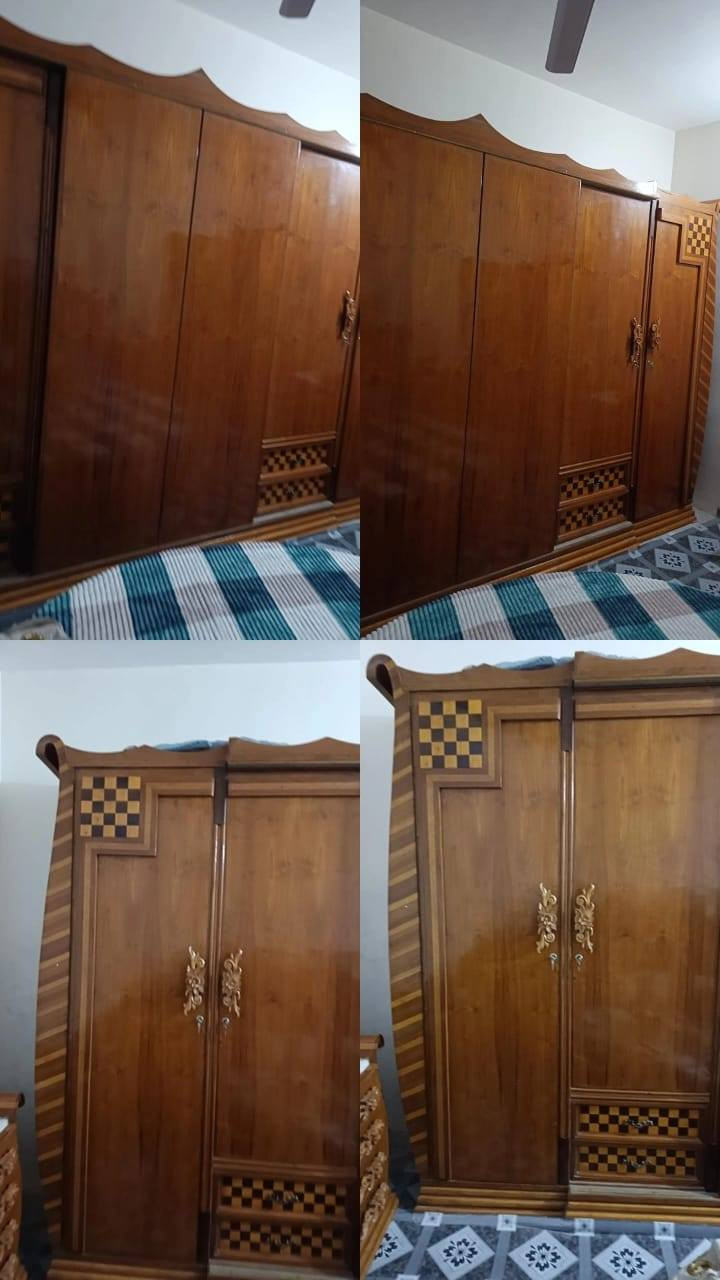 عرفة اخشاب صاج بورمي مطعمه بجام +صاج عادي غرفه كلش حلوه جربايه دائريه للبيع السعر المطلوب ٥ مليون للستفسار الاتصال ***********
