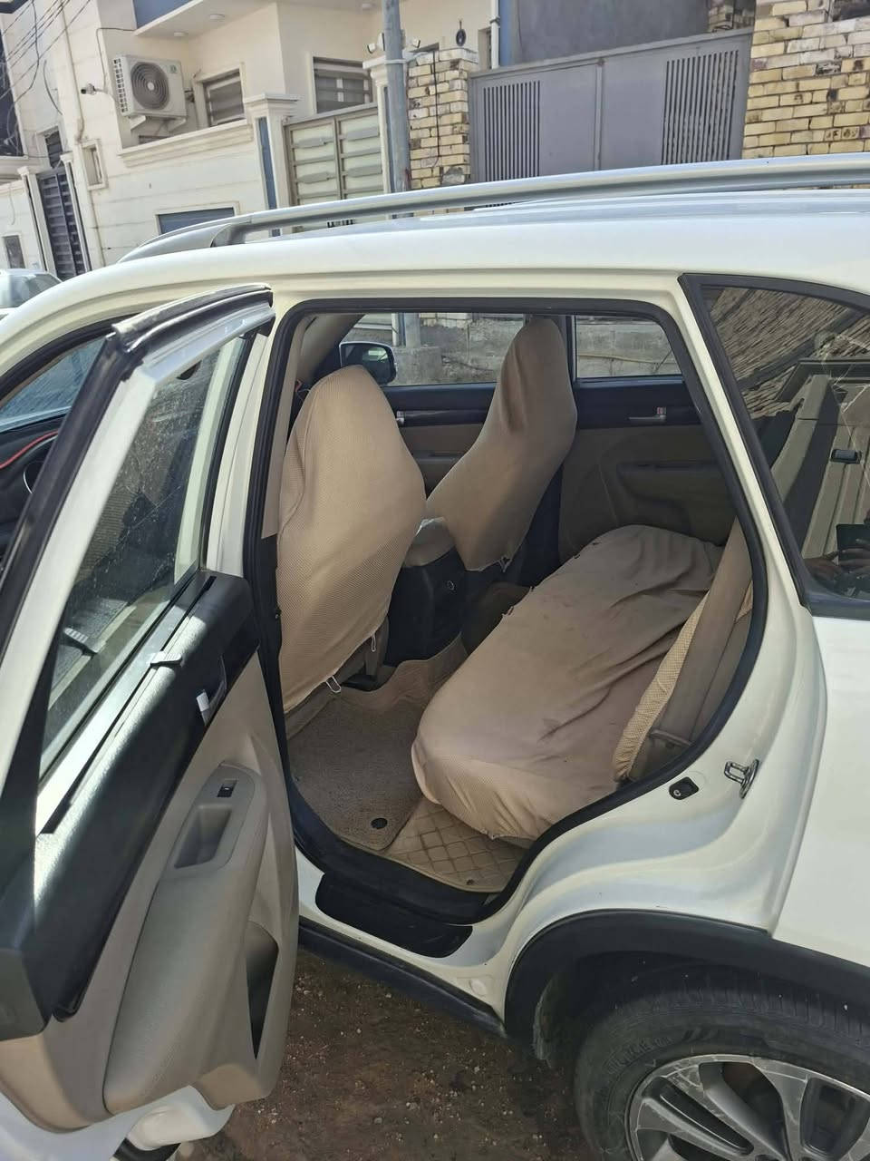 السلام عليكم
للبيع او للمراوس اقل منه صالون ابتيما سوناتا  سبورتج توسان متجايه تيربو

 سورنتو2015

 خليجي فول من عدى البنو راما  

سته سلندر 

سبعه راكب

 بصمه أبواب

 بصمة تشغيل 

 بصمة جنطه 

مري شفط

اناره  ترحيب 

بردات 

جاهزه  عله اخر حبايه 

مكان ديوانيه 

باقي التفاصيل 

*********** 

او دز طلب صداقه حتى اكدر اراسلك 

ملاحضه (السعر جداً مناسب)
