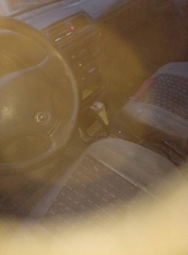 فكترا موديل ٩٠ اوتوماتيك سيلفر
غرامه ٥ورقه سعر٣٦مجال تبدل هه يه
*********** زاخو, دهوك
