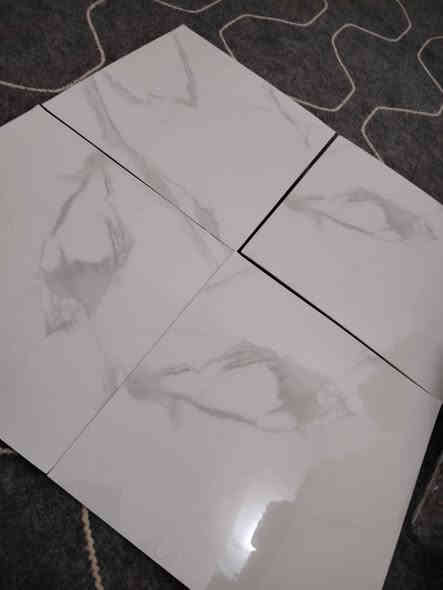 لاصق جدران بديل السيراميك
30 قطعه قیاس القطعه 30x30 السعر 20 الف مع التوصيل متوفر توصيل كل المحافضات ***********
