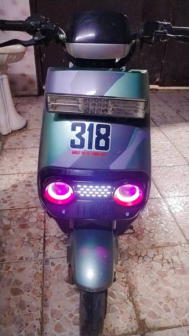 السلام عليكم
دراجه اباتشي 318 كوري للبيع
دراجه نظيفه سريعه لايت عالي ناصي زينون وسويجين بيها وبصمتين والنضافه موضحه بالصور. (ابيع بدون البطاريات) وجان بيها 6 بطاريات دبل السعر 250 العنوان كركوك حي النصر
للاستفسار راسل خاص او خابر عالرقم ***********
