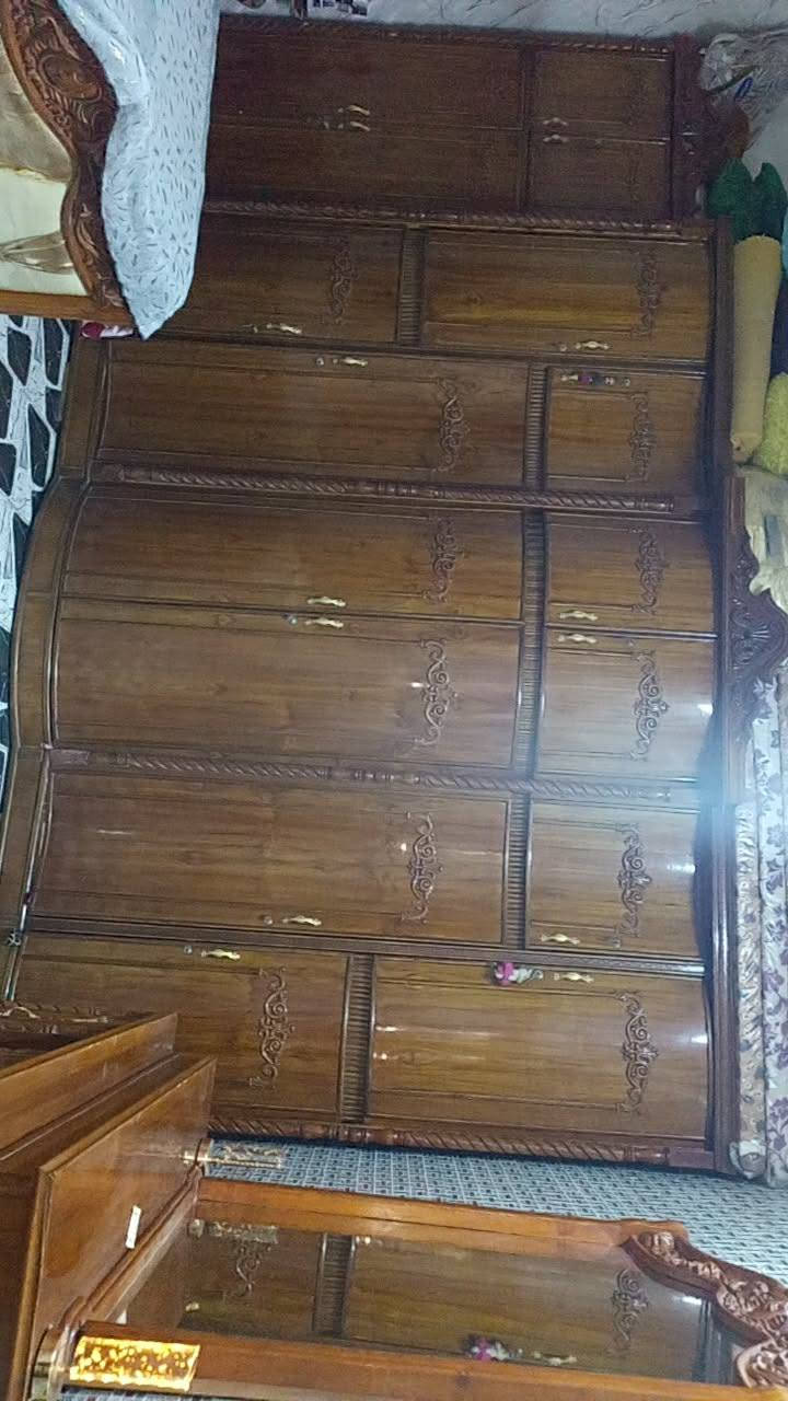 السلام عليكم غرفه نوم للبيع اخت الجديده حطاطه الخشب صاج 
الاتصال والاستفسار على الارقام 
*********** اتصال+واتساب 
*********** اتصال+واتساب
