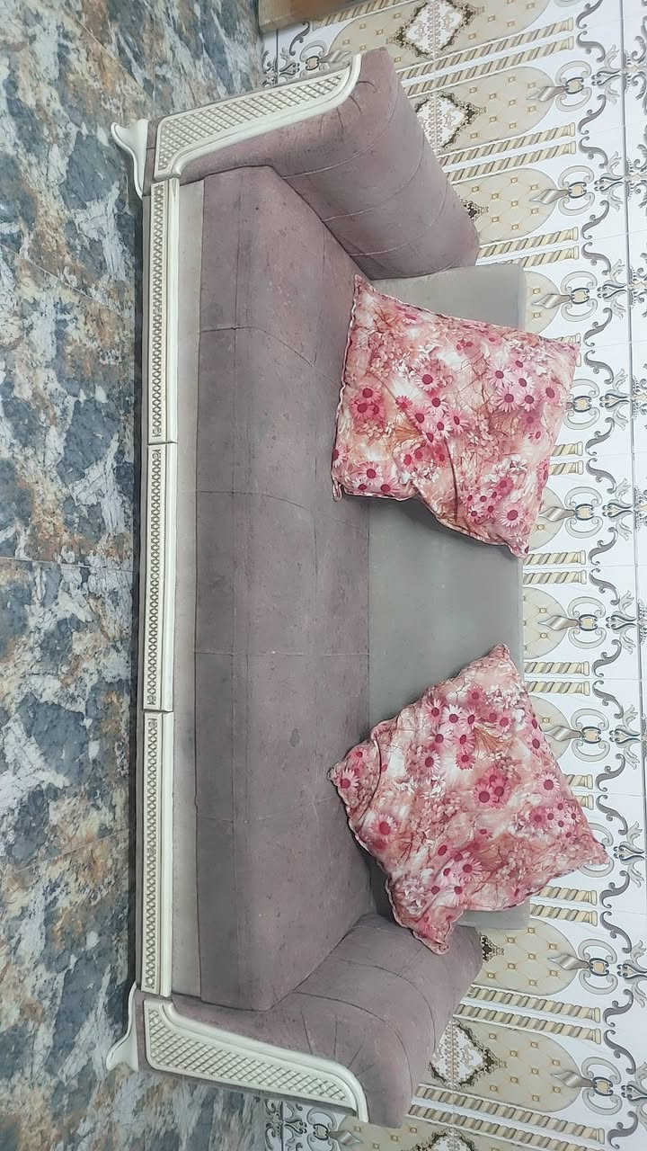 غراض للبيع
الكنتور 100
والجرباية مع شالزونة 100
والتخم 25 
مكاني شهداء البياع


**إذا كنت صاحب هذا الإعلان وتريد حذفه لأي سبب، رجاءا أرسل رسالة إلى الدعم الفني**