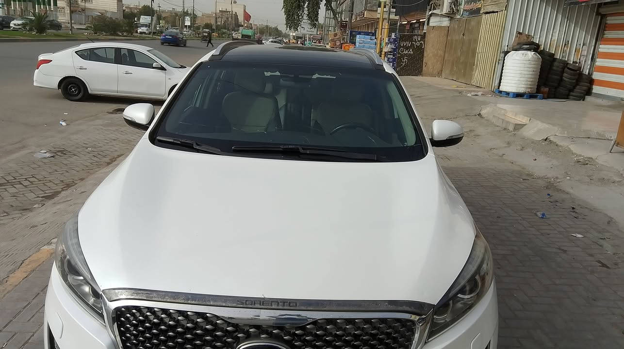 كيا سورنتو 2017 بغداد فول مواصفات ابيض صدفي مكفوله من الحادث وصبغ ابيع على الفحص
2بصمه 
دخول ترحيب بصمه وبصمه تشغيل
مري شفط
برو راما 
تبربد 3 قطع وتقريد ةتدفئه كشنات
3 انظمه قياده 
كشنات كهرباء 
اتو هولد 
حساس خلفي امامي

وبيه مواصفات بعد ماشيه 142 الف  رايدها 230 وبيها مجال لشراي الي يتصل ويجي يشوفها السنويه نافذه الى نهايه 2026 مكاني الدوره شارع 60
***********
***********
