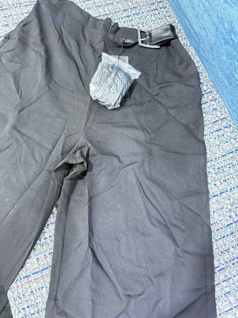 السلام عليكم شروة لحك عليه قبل متخلص شكد ماتريد ابيعلك اقل طلب ١٠٠ قطعه 

القطعه على ٧الالف 

تنوية خامة قميص بارده جك يدوي مديلات واحجام 
والكيلوت قماش خامايته ليكرا مع احزام اخوان هذا مال جديد تركي او برطاني الله شاهد


**إذا كنت صاحب هذا الإعلان وتريد حذفه لأي سبب، رجاءا أرسل رسالة إلى الدعم الفني**