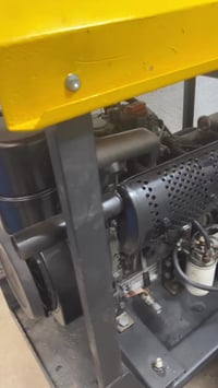 مولد لمبرديني ايطالي المحرك والتوليد مكفول نضافته ١٠٠/٩٠  اخت الجديده ...