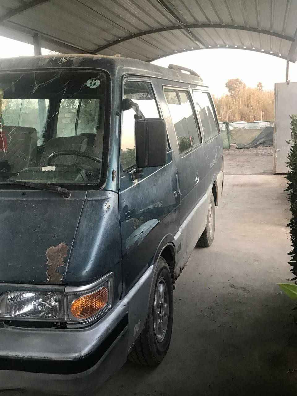 كية بستة للبيع سيارة بلادية مكينه وكير تحويل موجود  واكسن جدد شواصي جدد دواخل حلوة گشرر حلوو السعر 35 وبيها مجال مكان واسط صويرة  للاستفسار ‪***********
