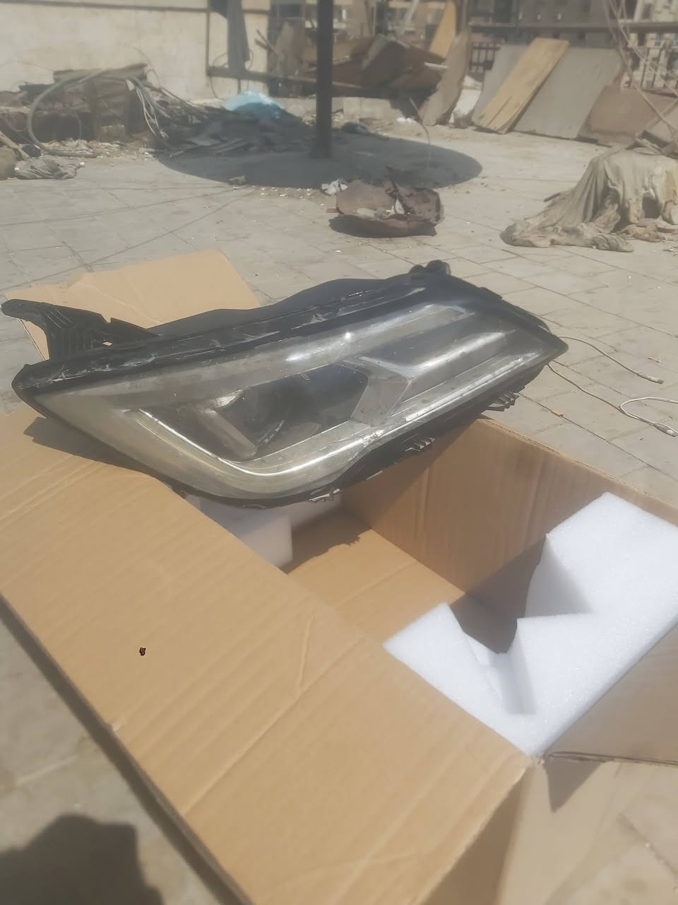فانوس Mg5اصلى بحاله جيده بنص التمن
معاه كرتونه التوكيل 
٠١٢٨٦٦٠٣١٧٤


**إذا كنت صاحب هذا الإعلان وتريد حذفه لأي سبب، رجاءا أرسل رسالة إلى الدعم الفني**
