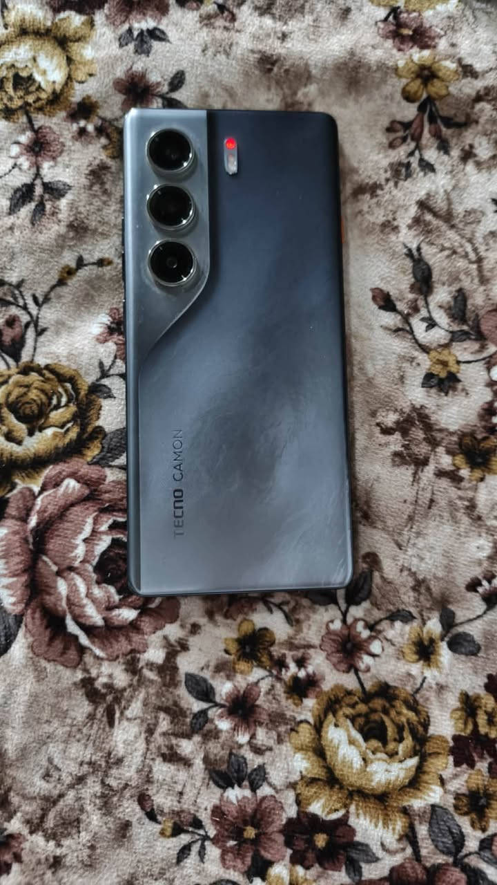 إسلام عليكم للبيع
TECNO CAMON 40 Pro
رام 8+8
السعر280
نضافه 100/100
***********
