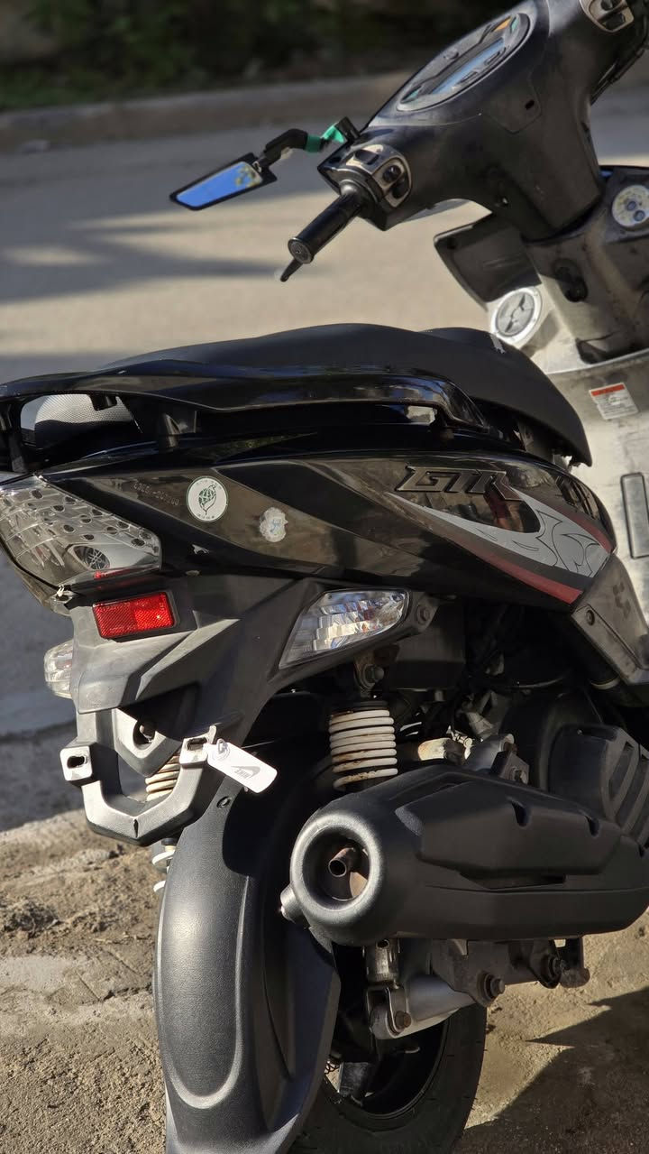 سلام عليكم
جي تي ار  2017 للبيع دراجه نازله رمبة بشهر ال9 جانت ماشية 14الف من نزلتها و هسه 17الف دراجه مداريها كله موتل ومحسن و ما اطلع بيها اهوايه و مكفولة مكينة و كفرات و معدلها و شلعتها قوية كلجات بلاديه شادلها مصارلي 30يوم  بيها اوراق منفيس و مكاتبة بكاني مدينة الصدر رقمي ***********
