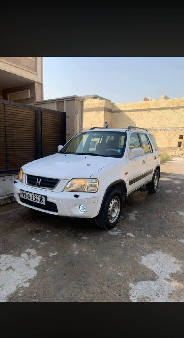 السلام عليكم سياره هوندا ياباني كير ومكينه يابانيه موديل 98 رقم انكليزي بغداد سنويه 29 هزه جديده تحويل ثاني يوم بيع مراوس مكان كربلاء رقمي ***********
