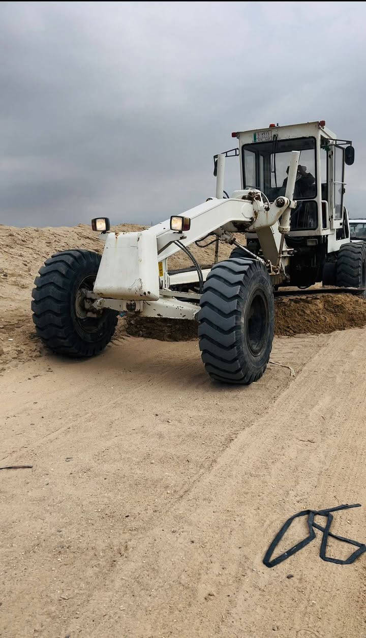 كريدر للبيع صيني موديل 2011
السعر 175
المكان البصره الزبير 
الرقم ***********
الرقم بصره تعهد بل الاصوليات
