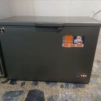 اغراض جديدة للبيع استعمال قليل وبيه مجال الاتصال علي الرقم 07716222848
