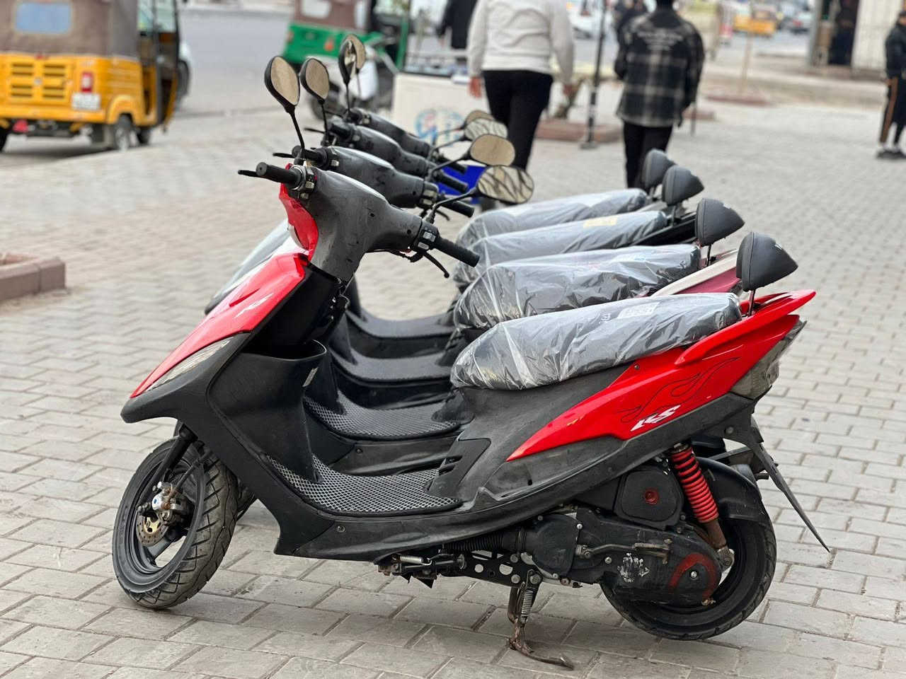 سلام عليكم.... مكلف بلنشر
دراجات ماكس عدلة   🛵 للبيع
دراجات شلعه معدل كهربائيات كلهه شغاله 
دراجات جدد  بلاديات
أي نقص مابيهن 
جيب فيتر وتعال افحص
العنوان بغداد مدينه الصدر  الاستفسار الاتصال على الرقم 📞 ***********
