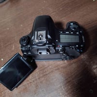 كانون 70D • نضافه ٩٠٪ • حزام كتف