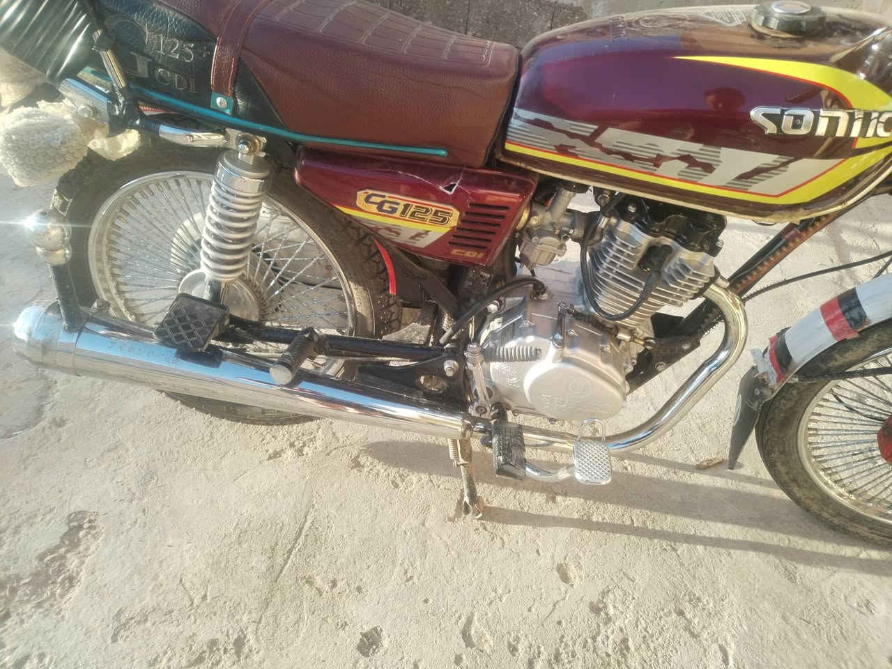 سلام عليكم دراجه البيع نضيفه مكفوله مو ديل 24 سعر 650ديالي بلدروز ***********
