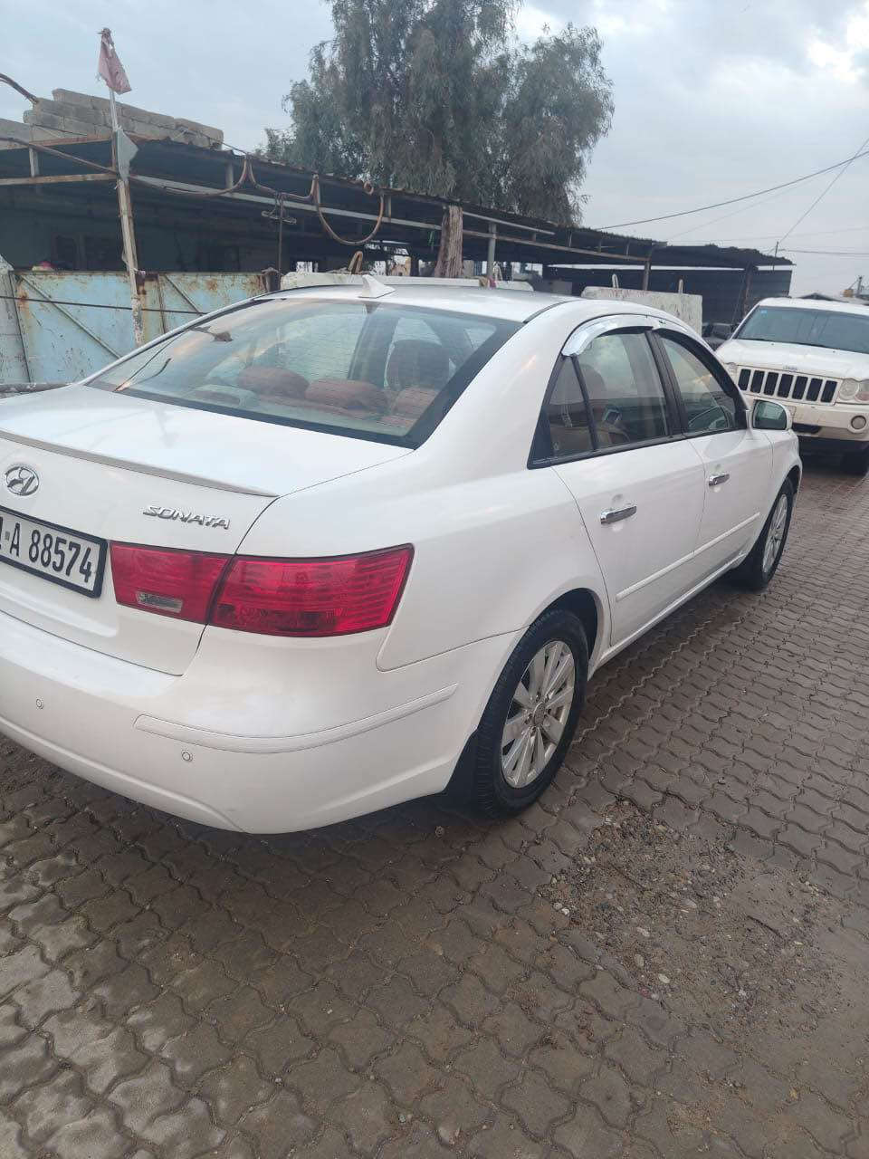 هونداي سوناتا وارد كندي موديل 2009 حجم مكينة 2400 بدون اي ضرر او صبغ او تعديل كلين وماشية 126 الف فقط  رقم وسنوية جديد لحد 2028 تحويل او وكالة بشرط دفتر بنزين موجود للاستفسار الاتصال على الرقم *********** 
مكان السيارة كركوك كركوك, العراق
