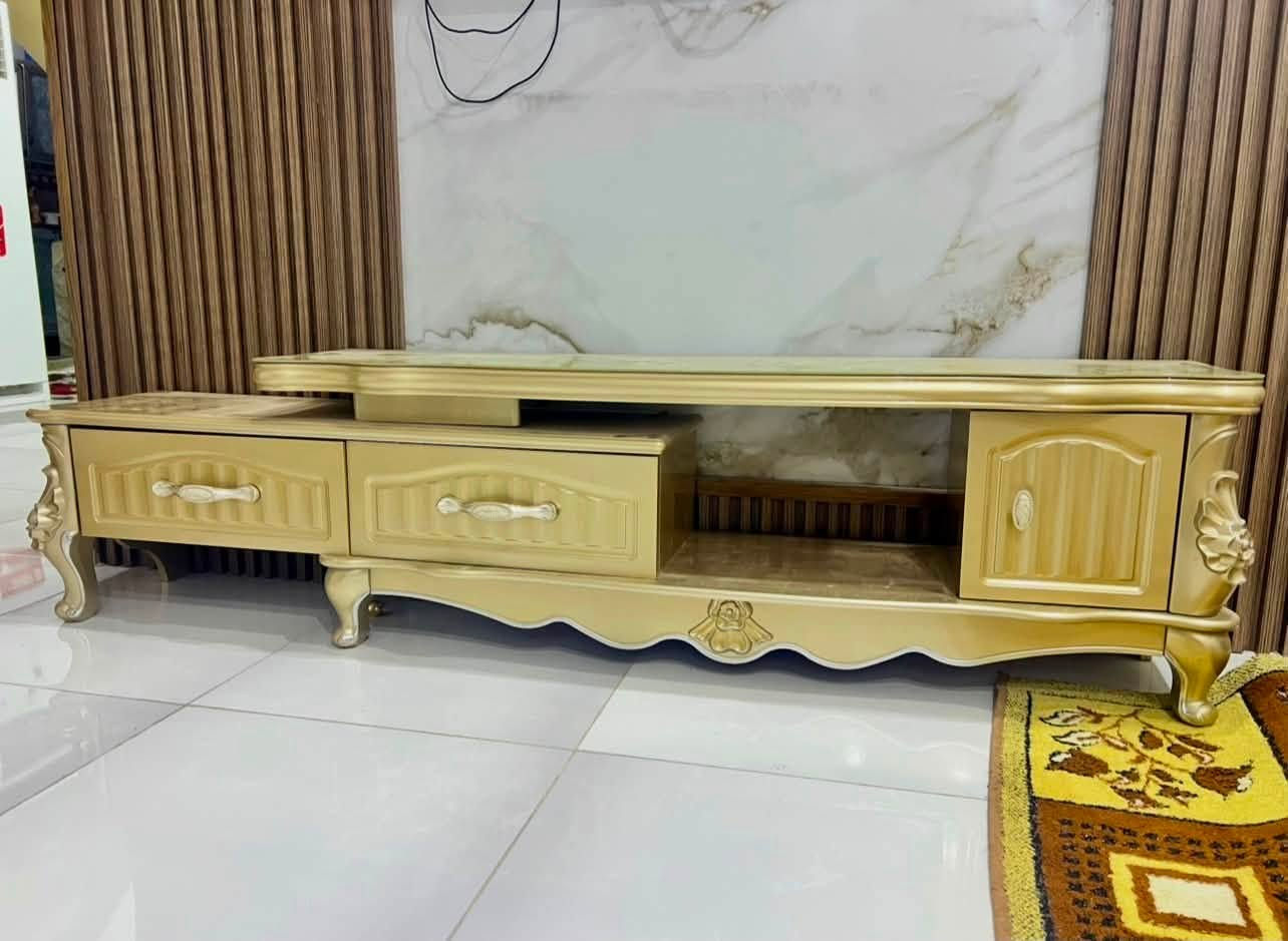 سلام عليكم بيع مستعجل عندي بلازمه ام النت جديده ومصالي هواي من مشتريه شغاله البلازمه وحجمه 52 سعر 250الف وبيه مجال 
وعندي ميز يصير جوه البلازمه تريد تكبر تريد تصغره سعر 115الف وبي مجال 
سبب البيع اريد اشيل لغير مكان وما يرهمن بذاك البيت 
مكاني بغداد بغداد الجديده 
هاتف اتصال/***********
واتساب فقط /***********
