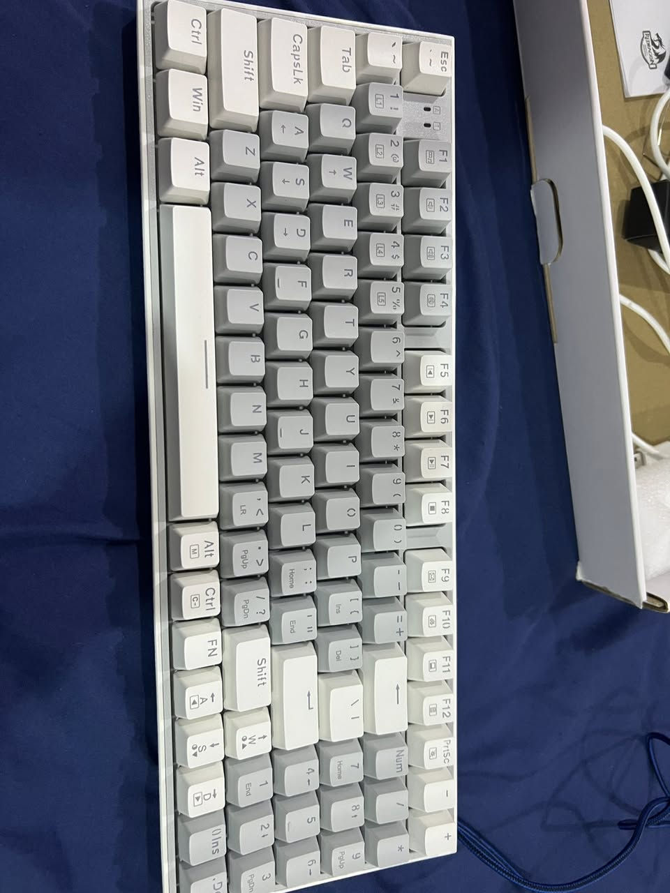َ
ماوس احترافي للجيمرز
كيبورد red dragon RGB ميكانيكي
سعرهم ثنينهم 60 وبيهم مجال للشراي
مو شراي لاتجي


**إذا كنت صاحب هذا الإعلان وتريد حذفه لأي سبب، رجاءا أرسل رسالة إلى الدعم الفني**