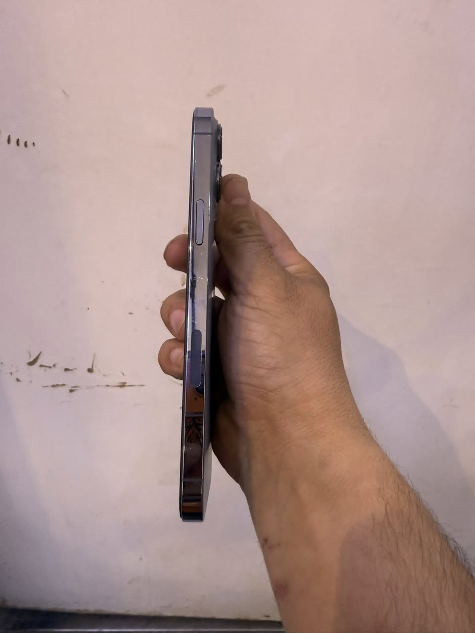 13 برو ماكس 256 مبدل شاشه تجاريه وبطاريته 83 نضيف سعره 440 قفل *********** مكاني بنوك
