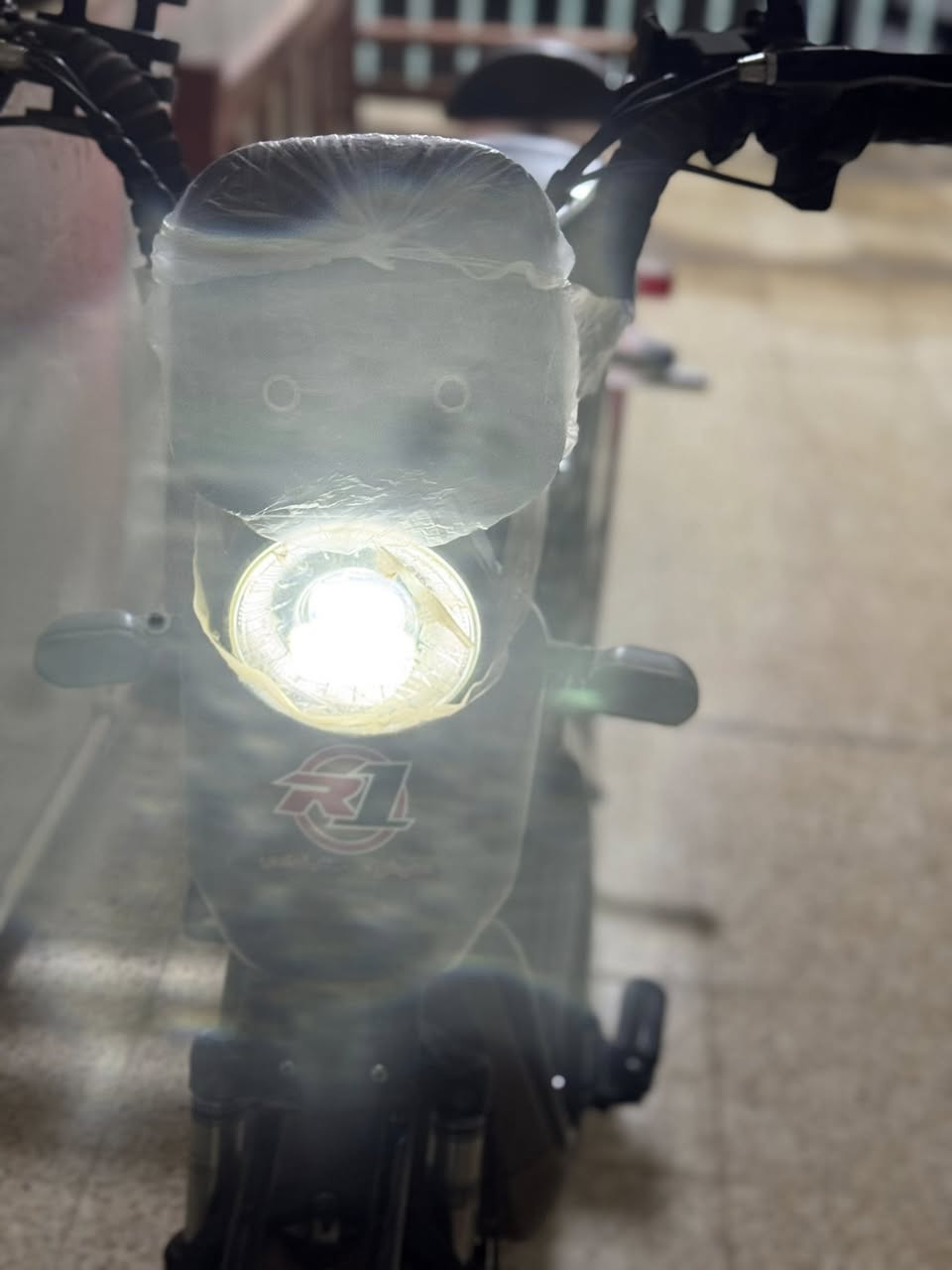 السلام عليكم 
ماطور شحن للبيع موديل ٢٠٢٥ 
خمس بطاريات كشن طبي 
أربع كير تشخيص عطل ان وجد 
ماطور مستخدم اقل من شهرين 
 السعر ٣٠٠ وبي مجال للشراي


**إذا كنت صاحب هذا الإعلان وتريد حذفه لأي سبب، رجاءا أرسل رسالة إلى الدعم الفني**