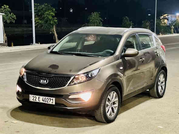 السلام عليكم 
بيع مستعجل

سبورتج 2015 خليجي لون قهوائي رقم اربيل تحويل مباشر

السعر 134 وبيه مجال موديل 15

مكاني بغداد *********** خاص مغلق

مواصفات السيارة
 مكينة 2000 دوش مكفولة
 تحكمات استيرن جهتين
كامرة خلفية
قطعتين تبريد
حساسات خلفي
3 وظعيات للقيادة
اشاير بلمري
نظام ايكو تقليل الوقود + سبورت  

السيارة بيها صبغ جاملغ وبنيد وباب كلير بدون دواخل
