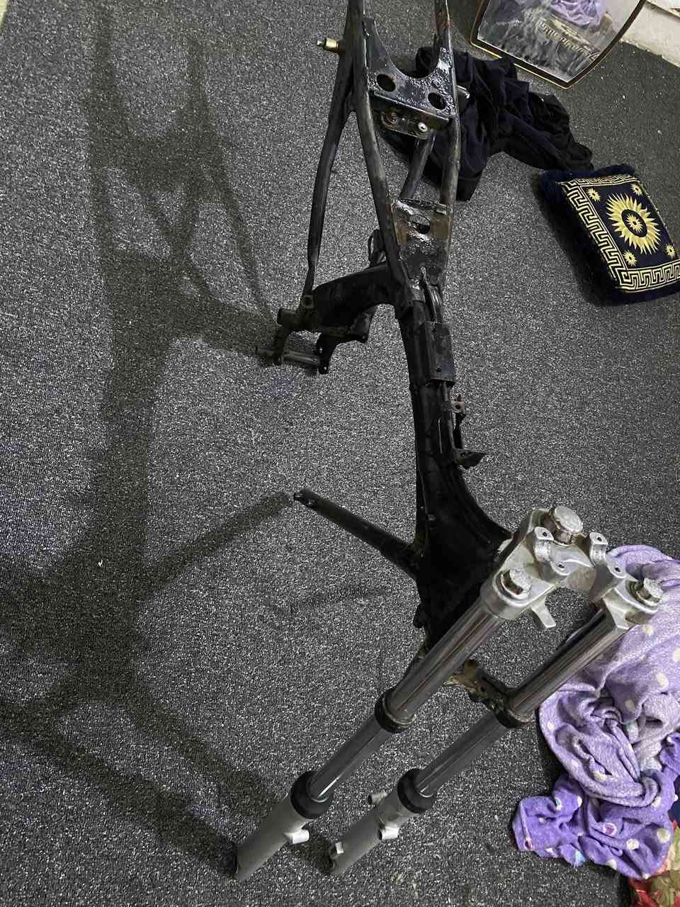 سلام عليكم شاصي كلك نامة هوه وصدر سعره 125مكاني ناصريه مركز (***********)
