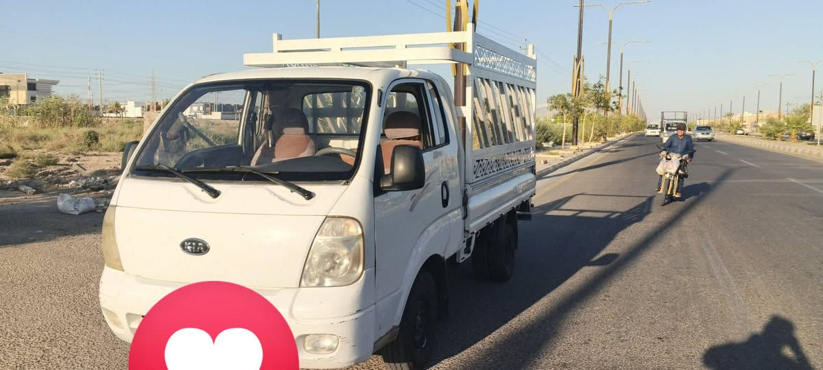 كيا عموشه للبيع رقم انبار
مكفوله محرك كير واكسل  سنويه لل 28
تحويل مباشر  السعر 95وبيها مجال سياره جاهزه تخم تاير صدر جديد للستفسار ع الرقم /***********
