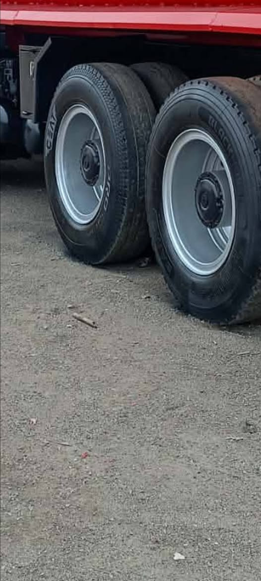 6 زوج ويل وتاير حجم 24
***********
