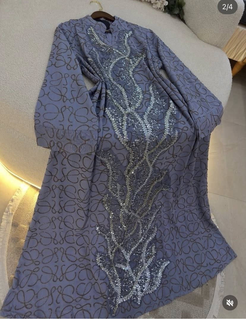 دراعات خليجيه بأسعار حلوه ومناسبه القياسات من لارج إلى ٣ اكس لارج تلبس من وزن ٦٠ إلى ١١٠ الخامه تختلف حسب الموديل متوفر توصيل لكل مكان الي تحب تحجز تراسلني 
يوجد موديلات وصور اخرى لم تنشر


**إذا كنت صاحب هذا الإعلان وتريد حذفه لأي سبب، رجاءا أرسل رسالة إلى الدعم الفني**